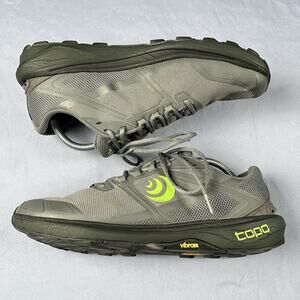 Topo Athletic Terraventure 4 Men’s Size 10 Gray Running Sneakers Jogging Shoes
